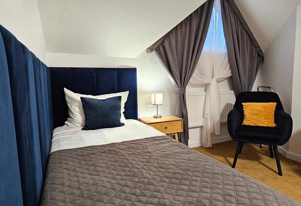 Hotel Ognisty Ptak Węgorzewo Exteriör bild